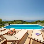 Stone Eriphyle ,private With Sunset View!! * 피스카던