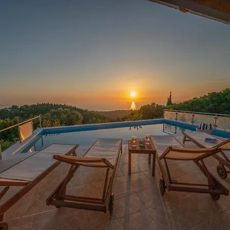 Stone Eriphyle ,private With Sunset View!! Вилла Фискардон
